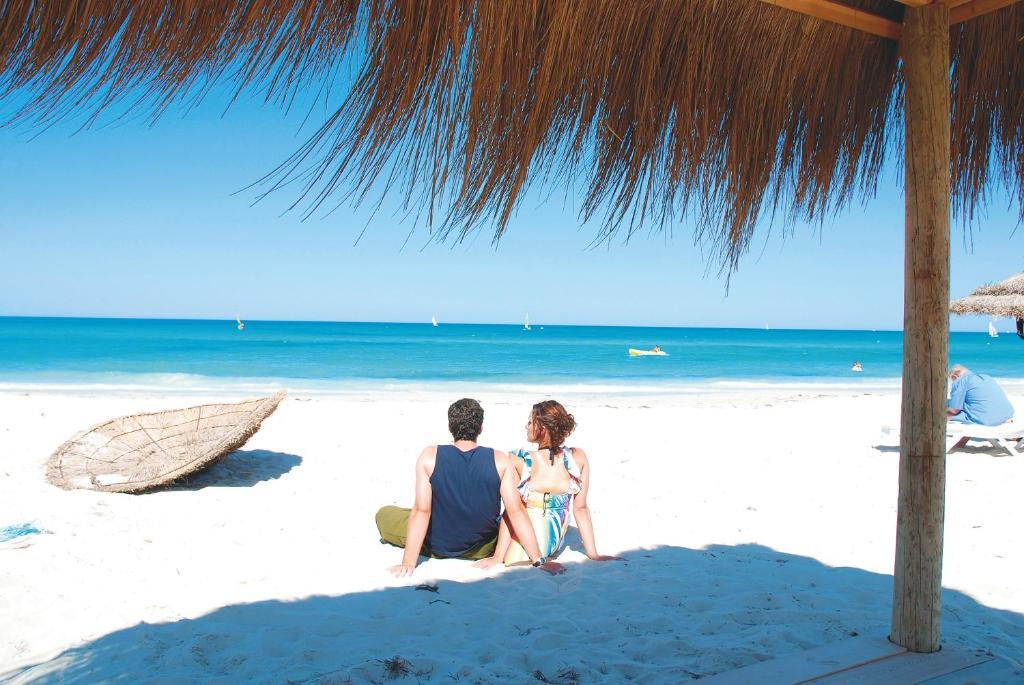 Caribbean World Thalasso Djerba Mezraia Exterior photo