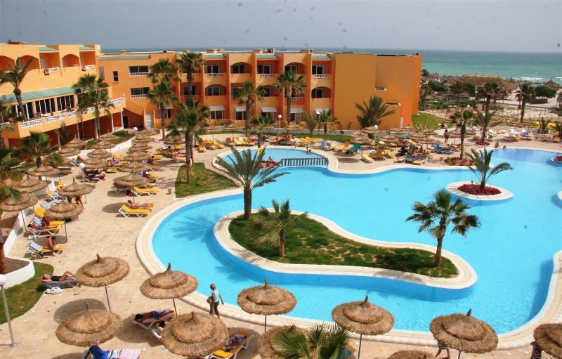 Caribbean World Thalasso Djerba Mezraia Exterior photo